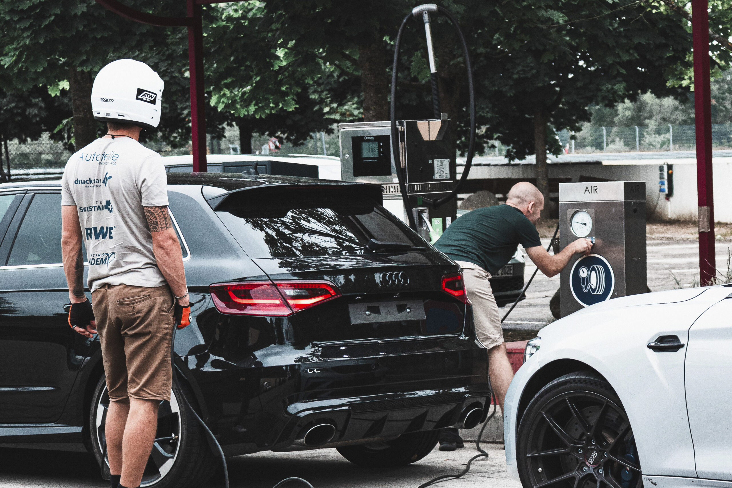 atw-header-slider-racing-13