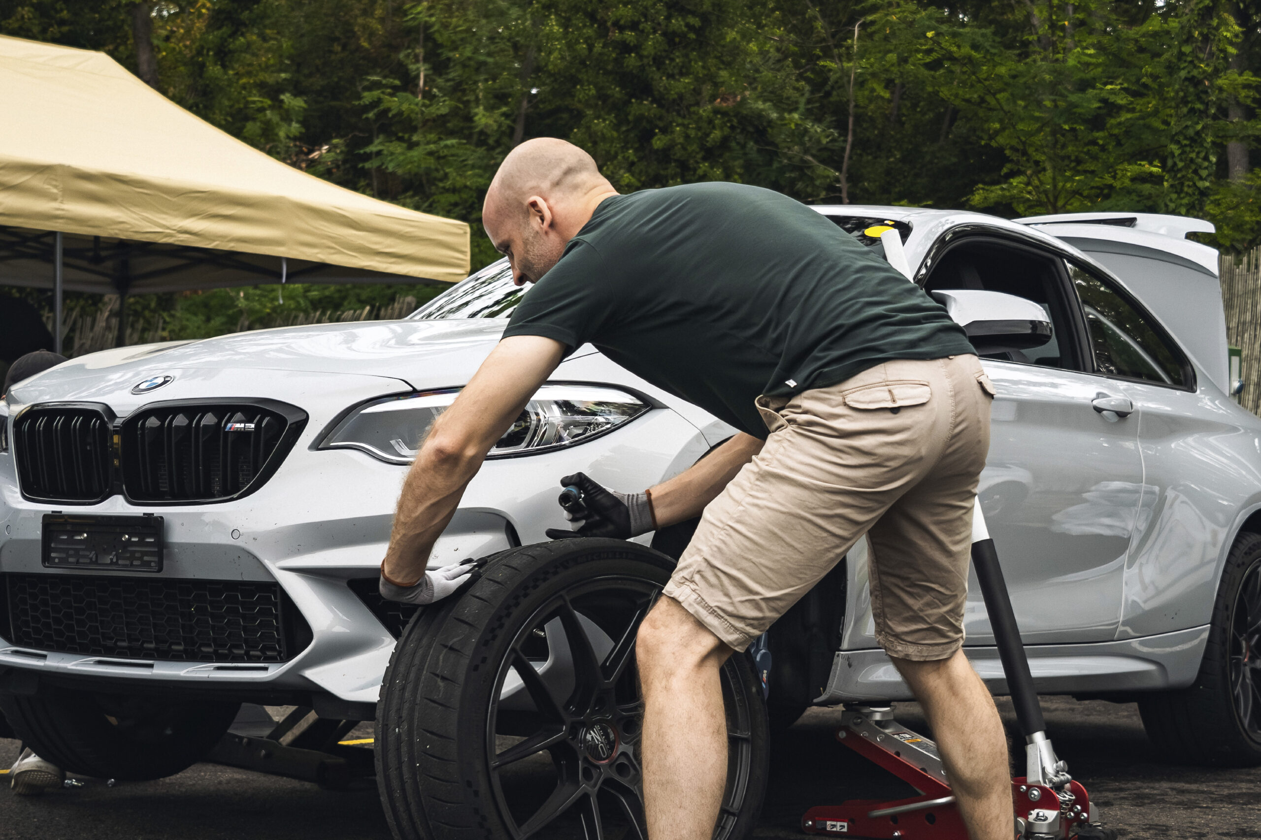 atw-header-slider-racing-16